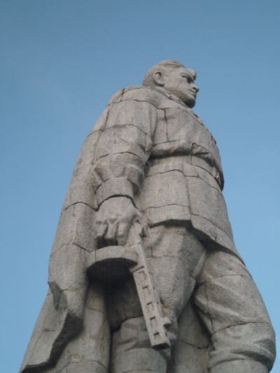 Памятник Алёше в Пловдиве